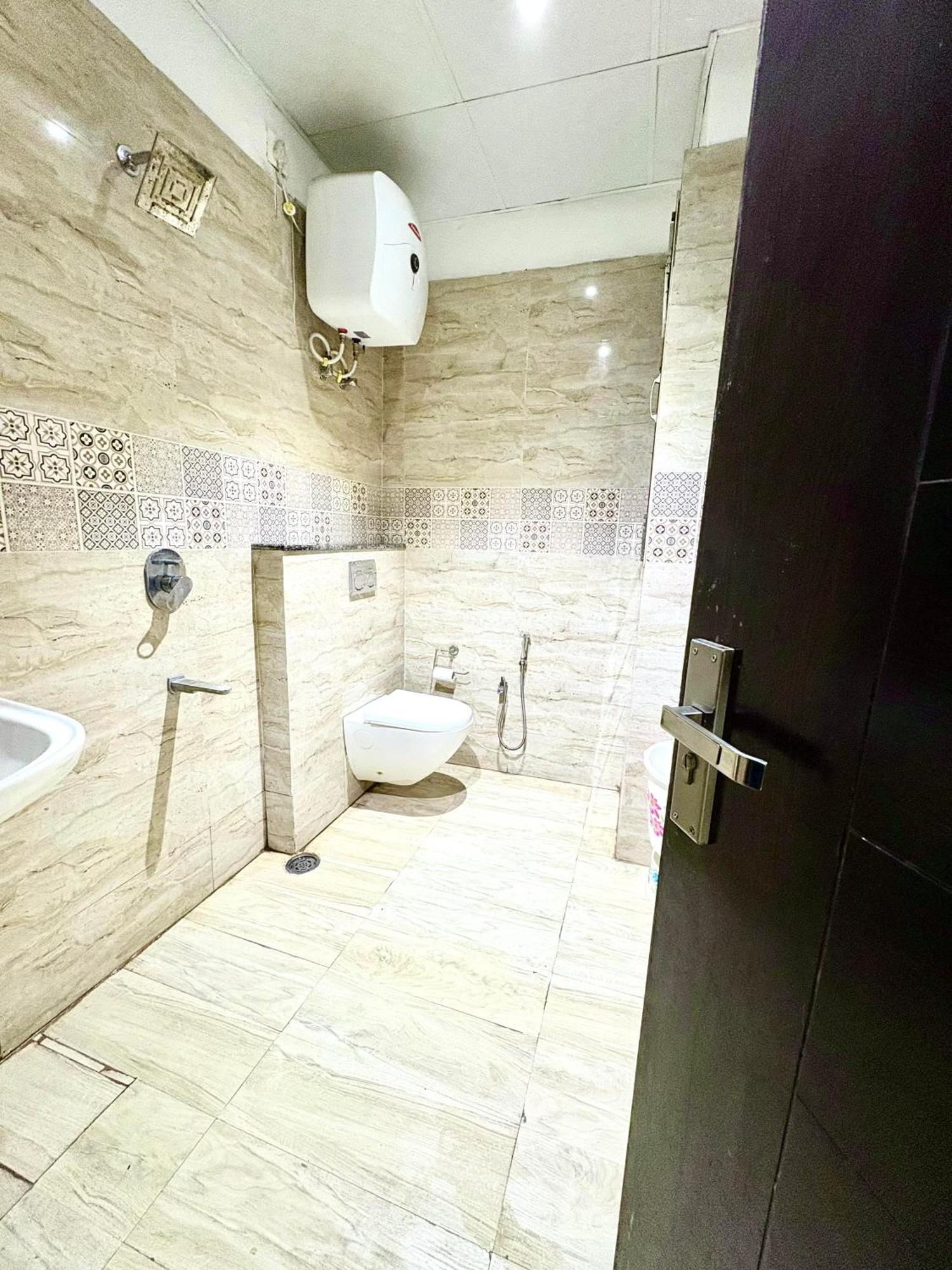 Hotel Northview Park By Lycoris !! Top Rated & Most Awarded Property In Tricity Zirakpur Bagian luar foto