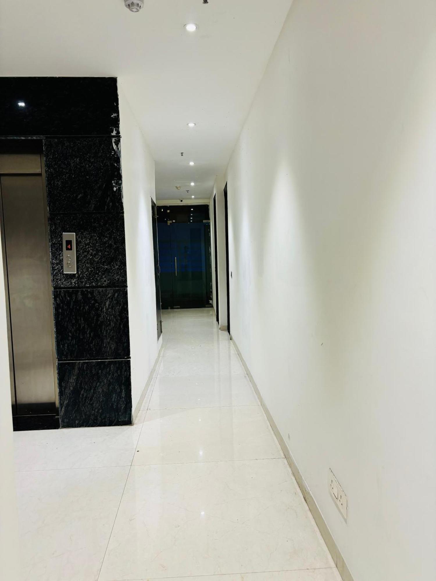Hotel Northview Park By Lycoris !! Top Rated & Most Awarded Property In Tricity Zirakpur Bagian luar foto