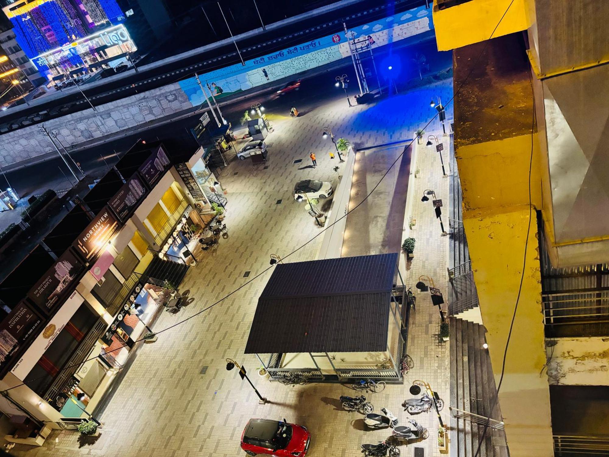 Hotel Northview Park By Lycoris !! Top Rated & Most Awarded Property In Tricity Zirakpur Bagian luar foto