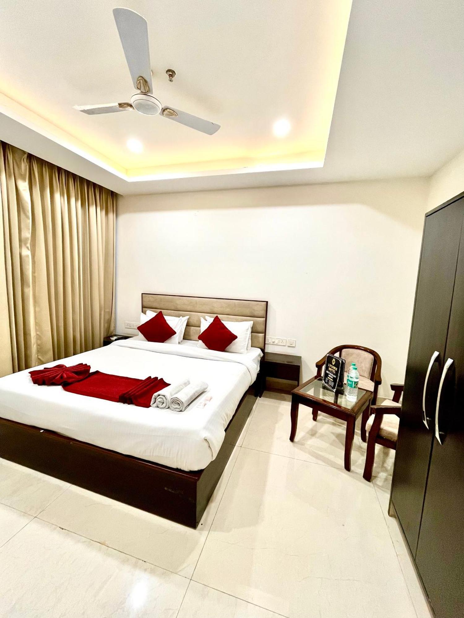 Hotel Northview Park By Lycoris !! Top Rated & Most Awarded Property In Tricity Zirakpur Bagian luar foto