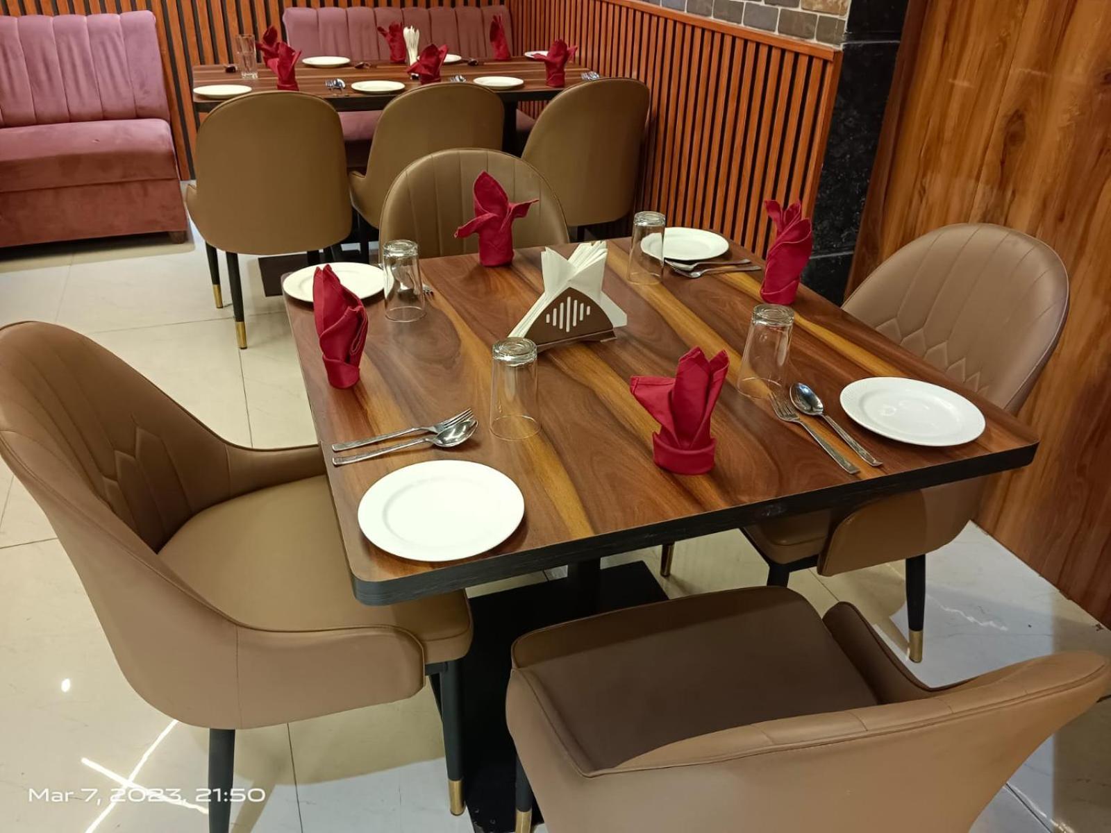 Hotel Northview Park By Lycoris !! Top Rated & Most Awarded Property In Tricity Zirakpur Bagian luar foto